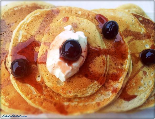 581678_10151509095155680_305152107_n