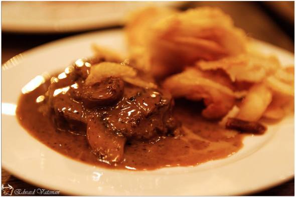 1540524_10202121602854392_1621211355_o